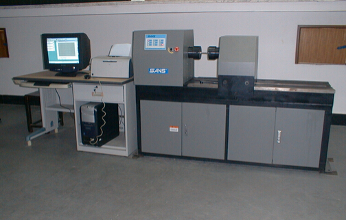 扭轉(zhuǎn)試驗(yàn)機(jī)